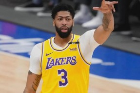 爱游戏娱乐平台 - 浓眉哥回归赛场，大胜首场状态亮眼，拜仁观众沸腾！